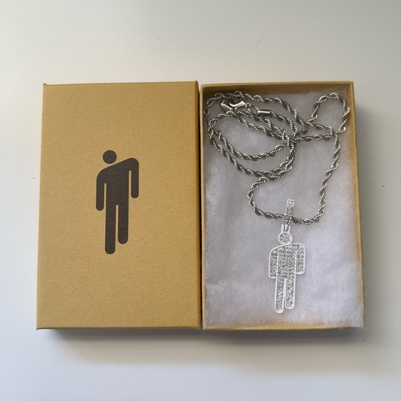 Billie Eilish Blohsh Necklace - Picture 12 of 13